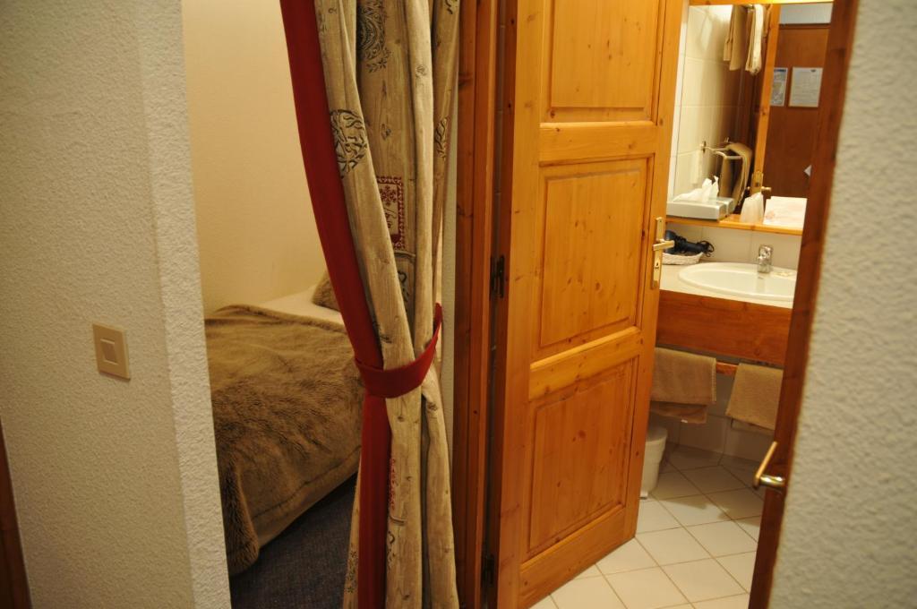 Le Calgary Hotell Les Saisies Rum bild